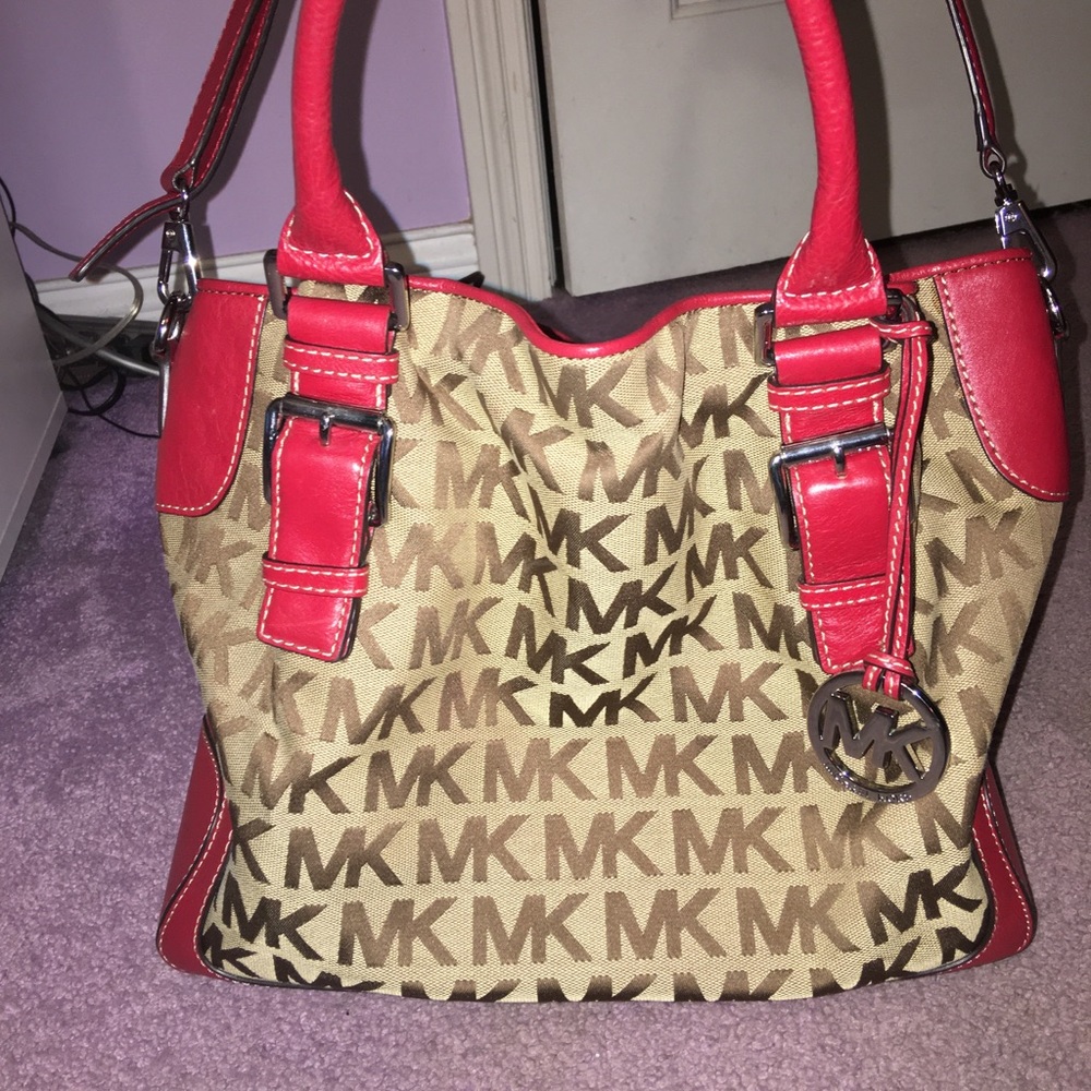 Michael Kors purse